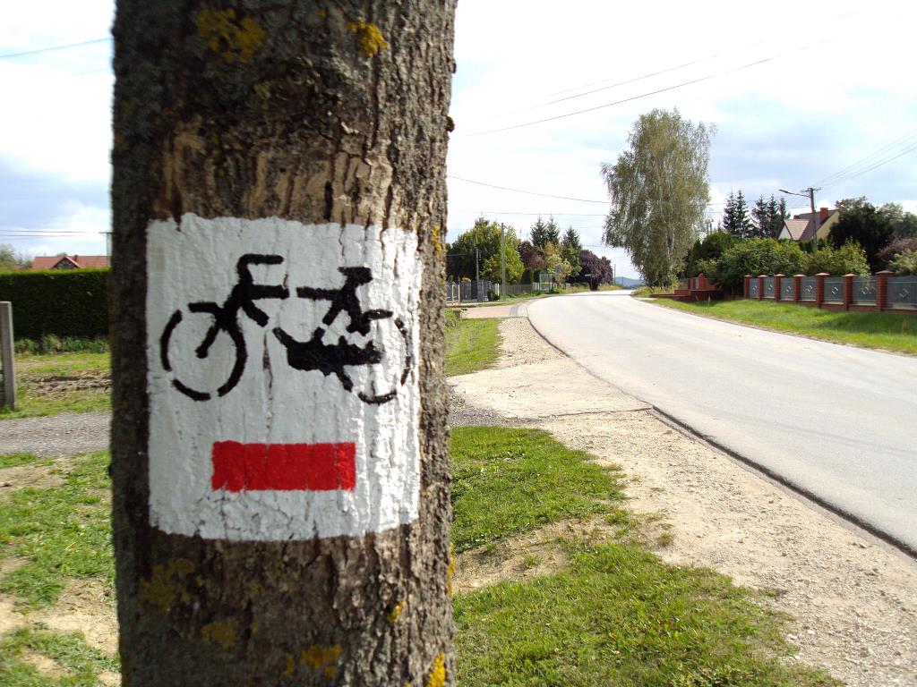 Czerwony szlak rowerowy